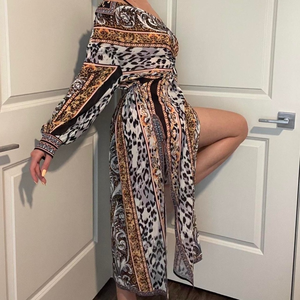 Akira Scarf Dress cheetah/Mix Print sexy dress size small women’s